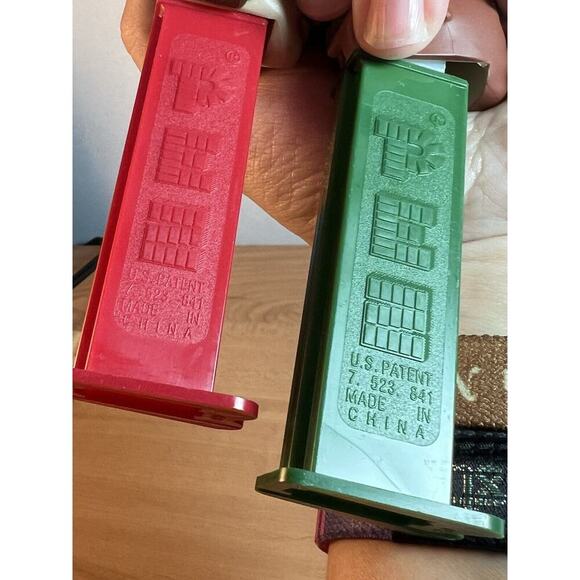 Stranger Things Dustin & Lucas Pez Dispenser Lot OOB No Candy - Picture 6 of 7